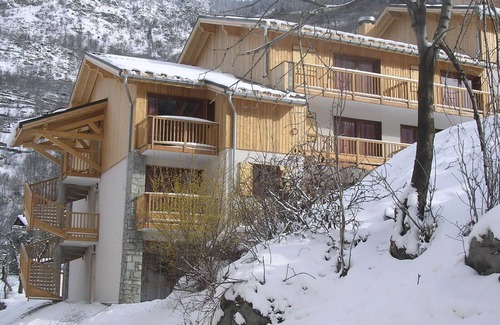 Orelle Apartment | Hameau 6 002 - SPA & PISCINE studio 4 pers.