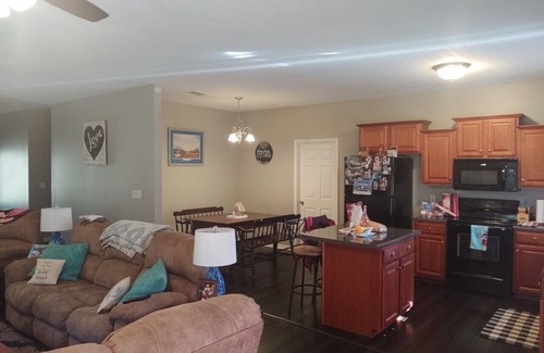 North Augusta House | Hammond's Hills Showground