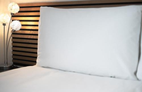 Nettleham House | Hampshire Charming House