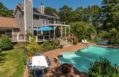 Hampton Bays House | Hampton Bays Beach Oasis