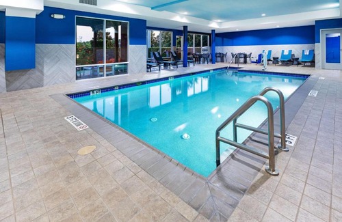 Washington Ave./ Memorial Park Hotel | Hampton Inn and Suites Houston Heights I-10