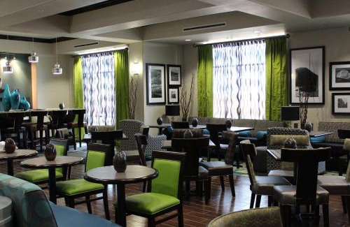 Cotulla Hotel | Hampton Inn Cotulla