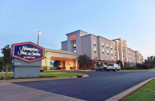 Alexandria Hotel | Hampton Inn & Suites Alexandria
