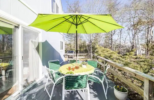 East Hampton House | Hamptons 4BRM Home Wainscott, NY 6/29-7/7
