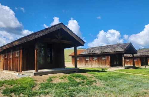 Virginia City Cabin | Hangman’s Guest Ranch - Kingfisher Cabin. Entire cabin by historic Virginia City