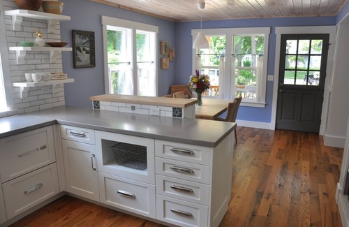 Saugatuck House | Hansel And Gretel Cottage in downtown Saugatuck