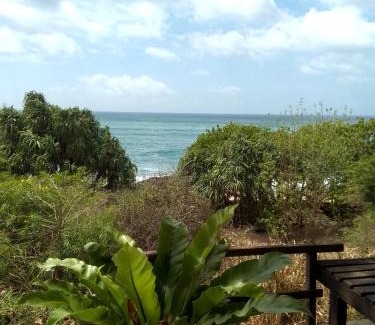 Tangalle Bed & Breakfast | Happybeach Sea view Cabin