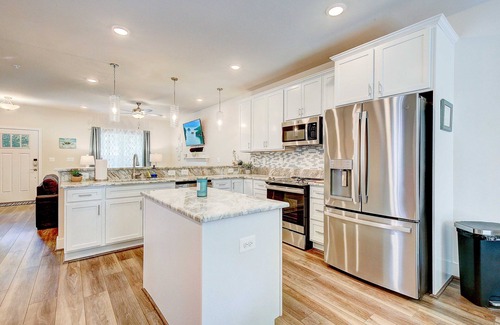Rose Haven House | Harbor Breezes at Herrington Harbor