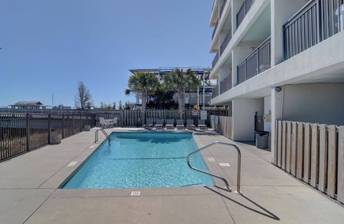 Wrightsville Beach Condo | Harbor Inn 405 - Fantastic sound front condo with ocean views!