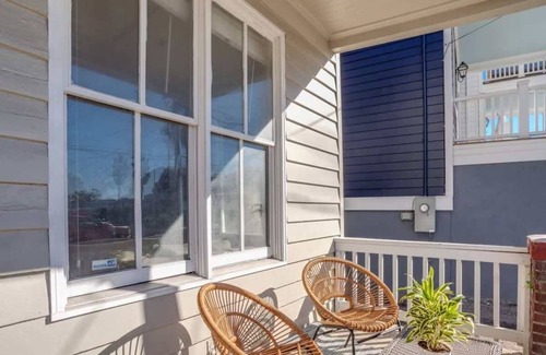 Westside House | Harbor Mist House | Spacious 4BR in DT Charleston!
