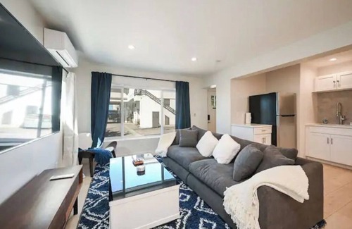 Morro Bay House | Harbor Retreat - Fresh Remodel - King Bed