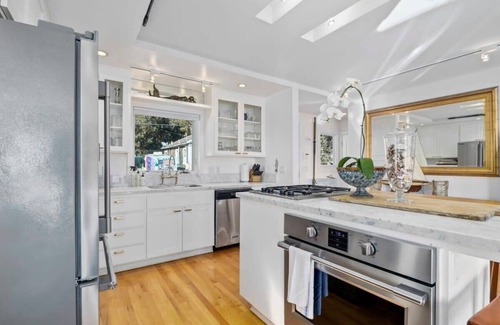 Eastside Santa Cruz House | Harbor View Home - 7 Bed Beachhouse