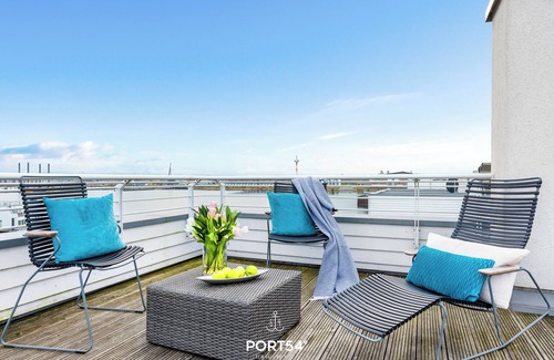 Olpenitz House | Harbour House - 1st row on the water, roof terrace, sauna, fireplace, 2 parking spaces