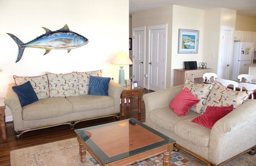 Manteo Condo | Harbour Place 4104, Marina-Front Condo in Pirate's Cove