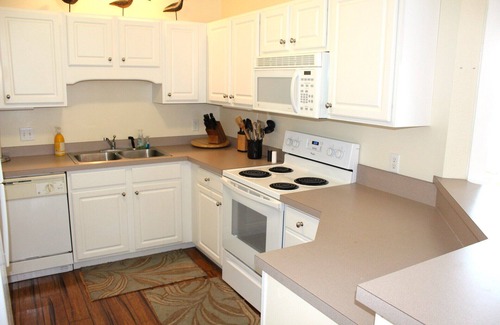 Manteo Condo | Harbour Place 4104, Marina-Front Condo in Pirate's Cove