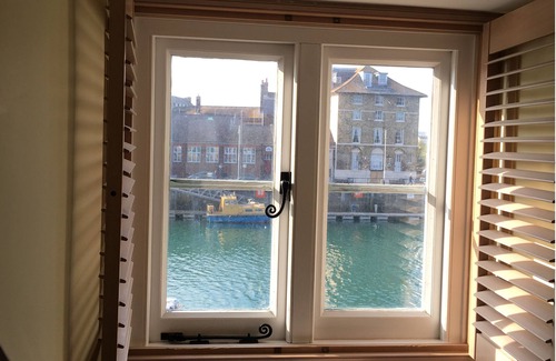 Weymouth Cottage | Harbour's Edge - Beautiful cottage located directly on Weymouth's harbourside.