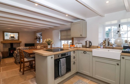Polperro House | HARBOUR VIEW, pet friendly, country holiday cottage in Polperro