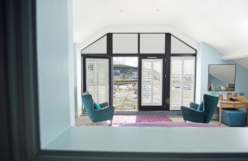 Aberaeron Hotel | Harbourmaster Hotel