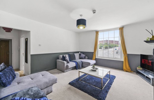 Bristol Floating Harbour Condo | Harbourside Heaven in Bristol