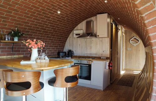 Rhayader Cottage | HARES VIEW, pet friendly, character holiday cottage in Rhayader