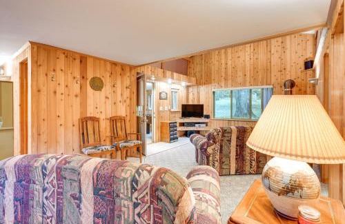 Harrison House | Harrison Cabin with Fire Pit and Elbow Lake Access!