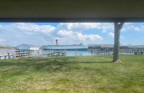 Harsens Island House | Harsen's Island Waterfront Home