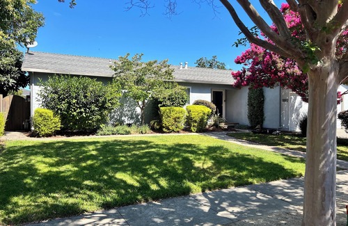 Yountville House | Harvest House - Steps From Everything in Yountville #TOY517167