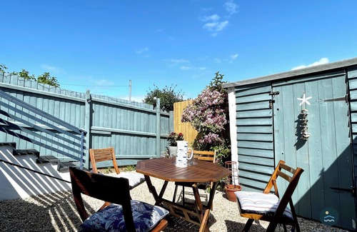 Weymouth Cottage | Harvest Moon - cottage close to harbour