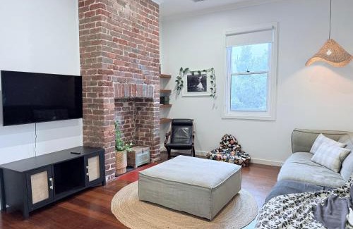 South Fremantle House | Harveys Beach House Close To South Beach