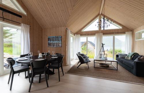 Vestvagøy House | Haukland beach panorama