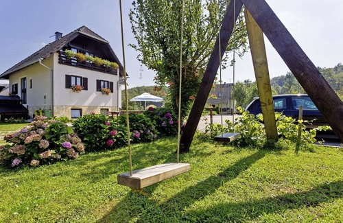 Korana Apartment | Haus Anna in Rastovača - Plitvicer Seen/Haus Anna in Rastovača - Appartement für 2 Personen