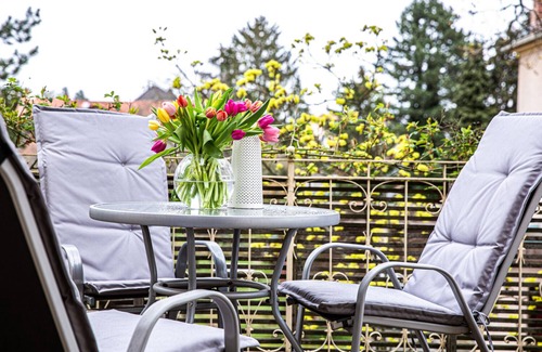 Radebeul Apartment | Haus Felix FeWo Spitzhausblick