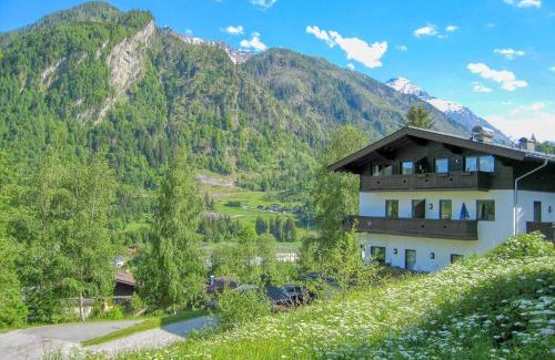 Kaprun Apartment | Haus Kitzsteinhorn 6 - by Alpen Apartments