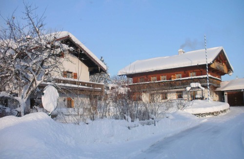 Fischbachau Apartment | Haus Wendelstein Family Alt - Holiday apartment Löwenzahn