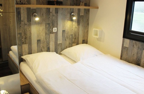 Bad Bederkesa Apartment | Hausboot für 4 Gäste mit 50m² in Bad Bederkesa