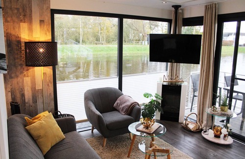Bad Bederkesa Apartment | Hausboot für 4 Gäste mit 50m² in Bad Bederkesa