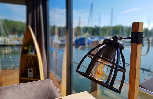 Peenemuende Apartment | Hausboot für 4 Gäste mit 45m² in Peenemünde