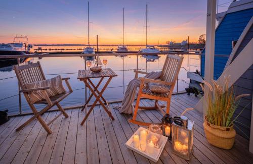 Burgstaaken House | Hausboot The Goose