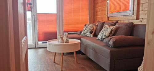 Innenhafen Apartment | Hausboot Wilhelmshaven - Traum Unterkunft an der Jade