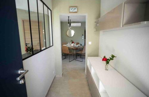 Saint-Raphael Apartment | Haut de villa de charme - 3 chambres 6pers