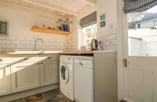 Helston House | HAVEN, family friendly, country holiday cottage in Porthleven