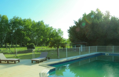 Carignan-de-Bordeaux Villa | Haven of peace 15 minutes from Bordeaux center