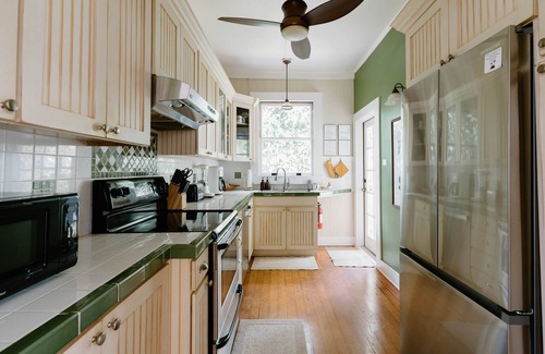 Kekaha House | Hawaiian Charm.Just Steps From The Ocean.On Kauai's Sunny W Side * TVNC4216