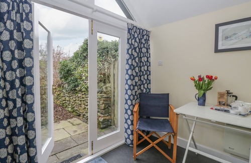 Newland Near Ulverston Cottage | HAWTHORN COTTAGE, pet friendly, with open fire in Ulverston