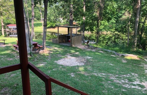 Hemphill Cottage | Hawthorne Fish & Fun Guest house