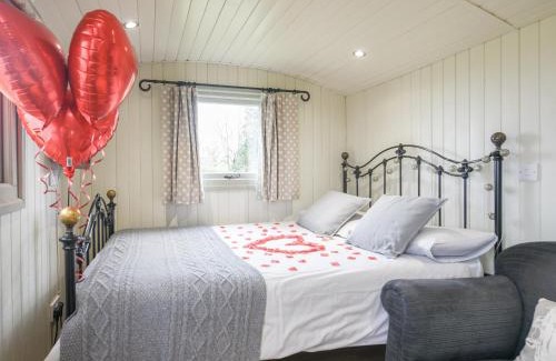 Nordley House | Hay And Hedgerow Glamping
