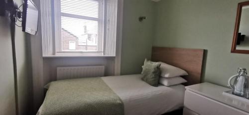 Perth House | Hazeldene Guest House