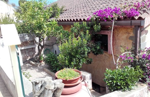 Villaputzu House | Head of four terraced houses