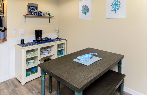 Ocean Shores Condo | Hear the Surf at Pacific Surf Condo