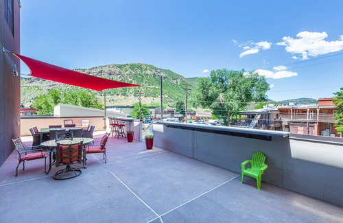 Historic Downtown Durango Condo | Heart of Downtown Durango. Luxury Condo 1 Block from Train Station. Location!
